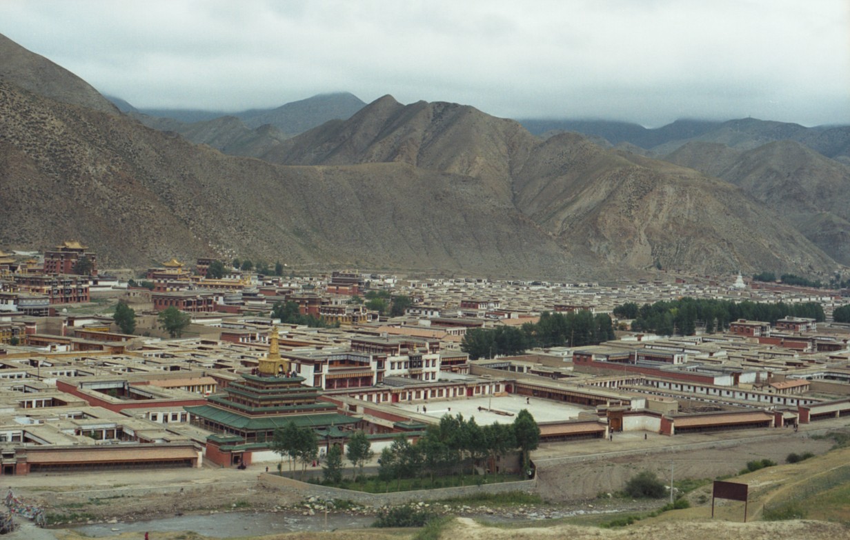 labrang3.jpg